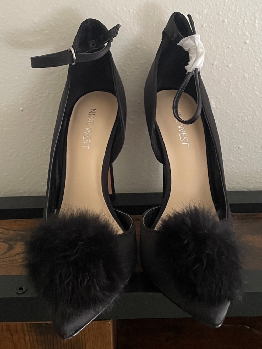 👠 Nine West Black Pointed Toe Pom-Pom Ankle Strap Heels 👠 - Picture 2 of 6